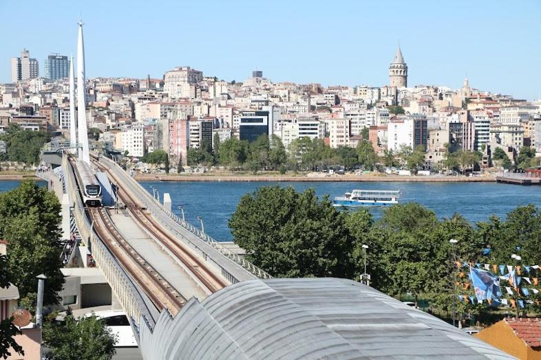 Diyar Cema Budget Hotel Istanbul Ngoại thất bức ảnh